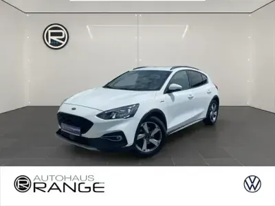 Gebraucht Ford Focus Active X 120 PS (88 kW) 2020 Frostweiß Limousine