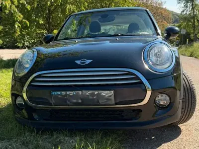 Używany Mini Cooper 136 KM (100 kW) 2015 Czarny Hatchback