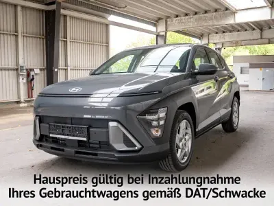 Neu Hyundai Kona Select 150 PS (110 kW) 2026 Grau SUV