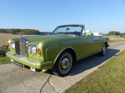 gebraucht Rolls Royce Corniche Elegantes Cabrio in mutiger Farbgebung