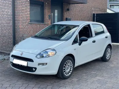 Gebraucht Fiat Punto 69 PS (50 kW) 2017 Weiß Kleinwagen