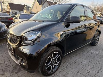 Gebraucht Smart ForFour Basis 71 PS (52 kW) 2020 Schwarz Kleinwagen