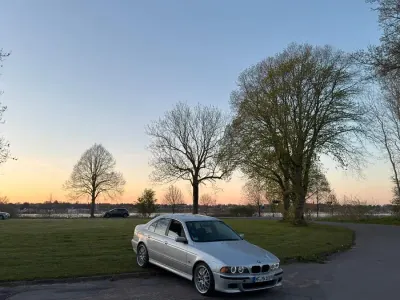 Gebraucht BMW 525 163 PS (119 kW) 2003 Silber Limousine