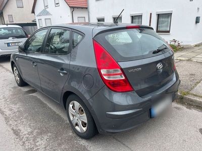 gebraucht Hyundai i30 1.4 Limousine