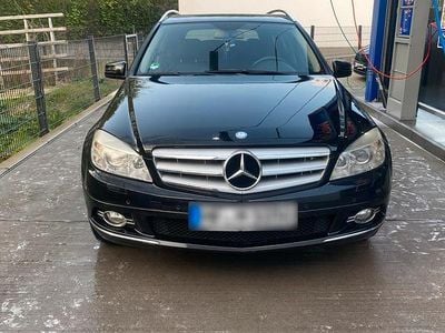 Usata Mercedes C220 170 CV (125 kW) 2010 Nero Station wagon