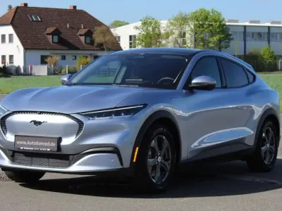 Gebraucht Ford Mustang Mach-E 197 kW (269 PS) 2023 Blau SUV
