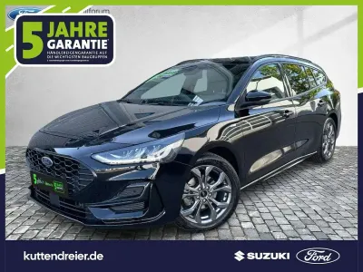 Gebraucht Ford Focus ST-Line 125 PS (91 kW) 2022 Schwarz Kombi