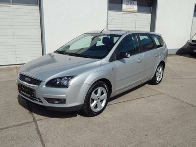 gebraucht Ford Focus Titanium*8xLM*SITZHEIZ*KLIMAUTOMTIK*