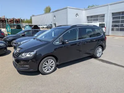 Gebraucht VW Sharan Comfortline 150 PS (110 kW) 2015 Schwarz Van / Kleinbus