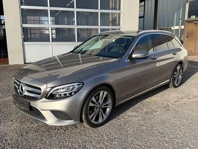 Usata Mercedes C180 Avantgarde 156 CV (114 kW) 2019 Argento Berlina