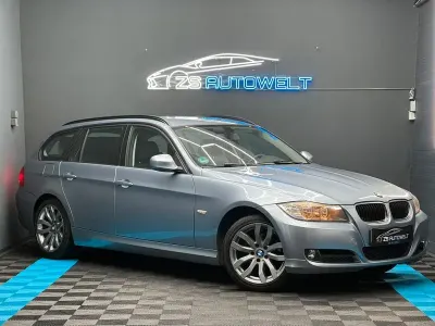 Gebraucht BMW 318 143 PS (105 kW) 2010 Blau Limousine