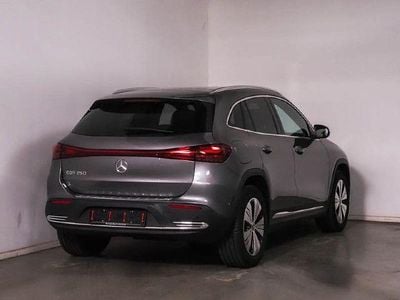 Mercedes EQA250