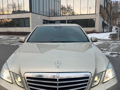 Gebraucht Mercedes E250 Avantgarde 204 PS (150 kW) 2009 Limousine