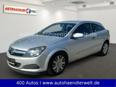 Gebraucht Opel Astra GTC Innovation 90 PS (66 kW) 2009 Silber Coupé