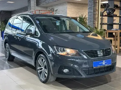 Begagnad Seat Alhambra FR-Line 150 HK (110 kW) 2021 Grå Minibuss