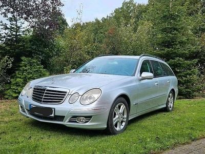 Mercedes E280