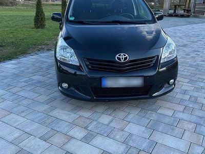 Gebraucht Toyota Verso Multidrive S 147 PS (108 kW) 2011 Schwarz Van / Kleinbus
