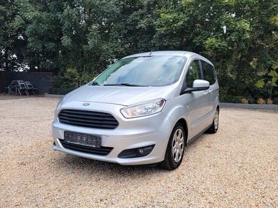 Usata Ford Tourneo Courier Trend 95 CV (69 kW) 2016 Grigio Monovolume