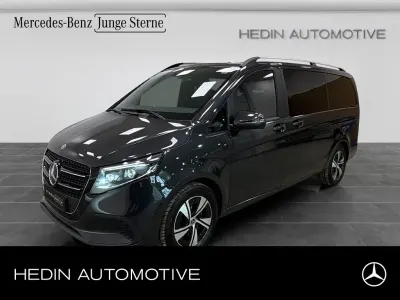 Gebraucht Mercedes V220 Style 163 PS (119 kW) 2025 Grau Van / Kleinbus