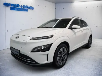 Gebraucht Hyundai Kona Edition 30+ 100 kW (136 PS) 2022 Weiß SUV