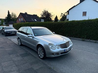 Mercedes E220