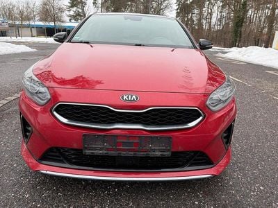 Rot Gebraucht 2019 Kia ProCeed GT-Line Kombi | 13.950 € (Superpreis)