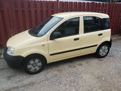 Usata Fiat Panda 54 CV (39 kW) 2010 Giallo Utilitaria