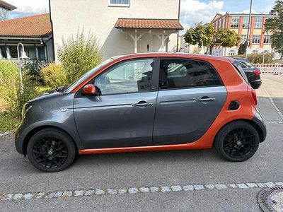 Usado Smart ForFour Edition #1 71 HP (52 kW) 2014 Prateado Citadino