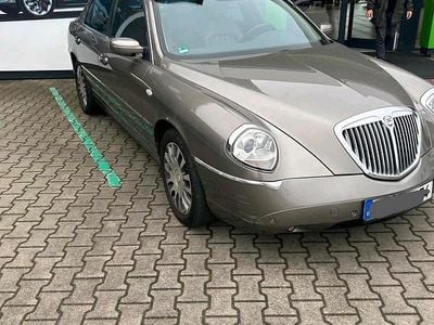 Second-hand Lancia Thesis 185 CP (136 kW) 2005 Maro Berlinǎ