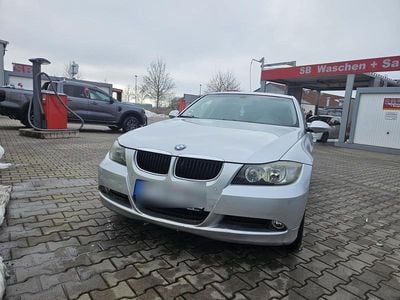 Silber Gebraucht 2008 BMW 320 Kombi | 3.200 € (Guter Preis)