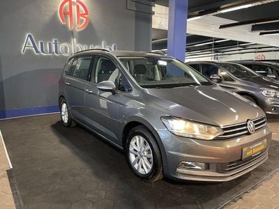 Gebraucht VW Touran Comfortline 110 PS (80 kW) 2016 Grau Van / Kleinbus