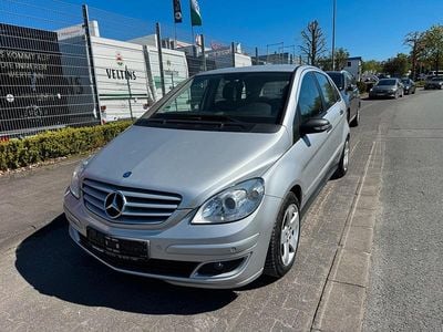 Usata Mercedes B180 108 CV (79 kW) 2006 Grigio Monovolume