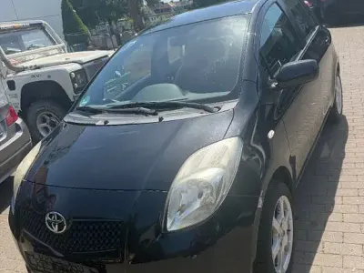 Gebraucht Toyota Yaris Executive 87 PS (63 kW) 2008 Schwarz Kleinwagen