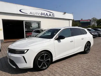 Gebraucht Opel Astra Business Elegance 131 PS (96 kW) 2023 Weiß Kleinwagen
