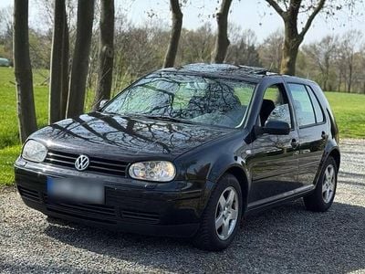 Gebraucht VW Golf IV 116 PS (85 kW) 2000 Schwarz Kleinwagen