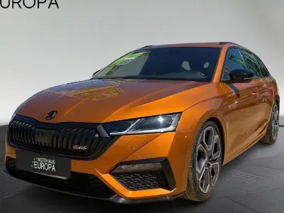 Gebraucht Skoda Octavia RS 200 PS (147 kW) 2024 Phoenixorange premium metall Kombi