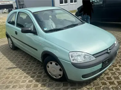 Gebraucht Opel Corsa 75 PS (55 kW) 2002 Andere farben Kleinwagen