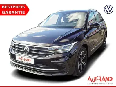Gebraucht VW Tiguan United 150 PS (110 kW) 2021 Schwarz SUV
