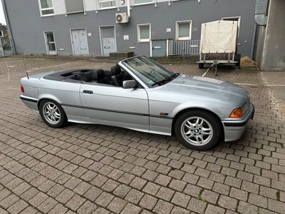 BMW 320 Cabriolet