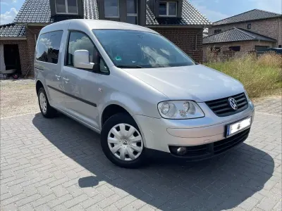 Gebraucht VW Caddy Life 105 PS (77 kW) 2009 Silber Van / Kleinbus