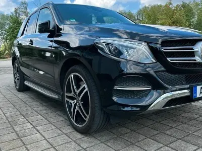 Gebraucht Mercedes GLE350 258 PS (189 kW) 2016 Schwarz SUV