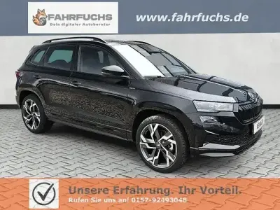 Neu Skoda Karoq SportLine 190 PS (139 kW) 2025 Schwarz SUV