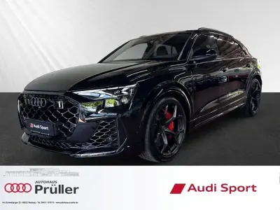Nowe Audi RS Q8 Performance 640 KM (470 kW) 2026 Czarny SUV