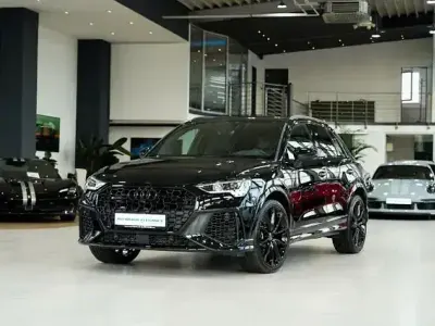 Gebraucht Audi RS Q3 Advanced 400 PS (294 kW) 2022 Schwarz SUV