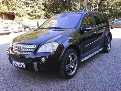 Gebraucht Mercedes ML420 306 PS (225 kW) 2007 Obsidianschwarz  metalliclack SUV