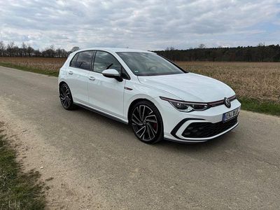Gebraucht VW Golf VIII GTI 245 PS (180 kW) 2021 Weiß Limousine