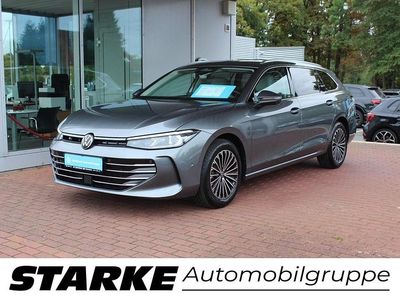 Schwarz Gebraucht 2024 VW Passat Elegance Kombi | 39.950 € (Superpreis)