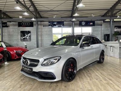 gebraucht Mercedes C63 AMG AMG S*PERF.ABGAS*HUD*PANO*BURMESTER*KAMERA