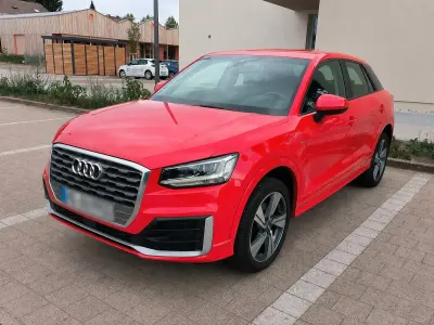 Gebraucht Audi Q2 Sport 150 PS (110 kW) 2017 Rot SUV