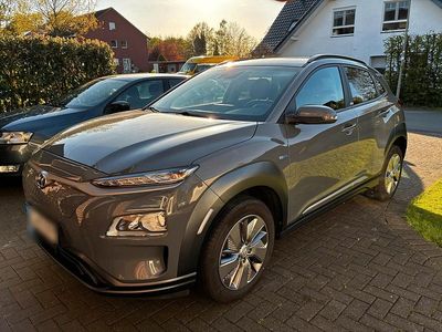 Second-hand Hyundai Kona Advantage 100 kW (136 CP) 2021 Gri SUV